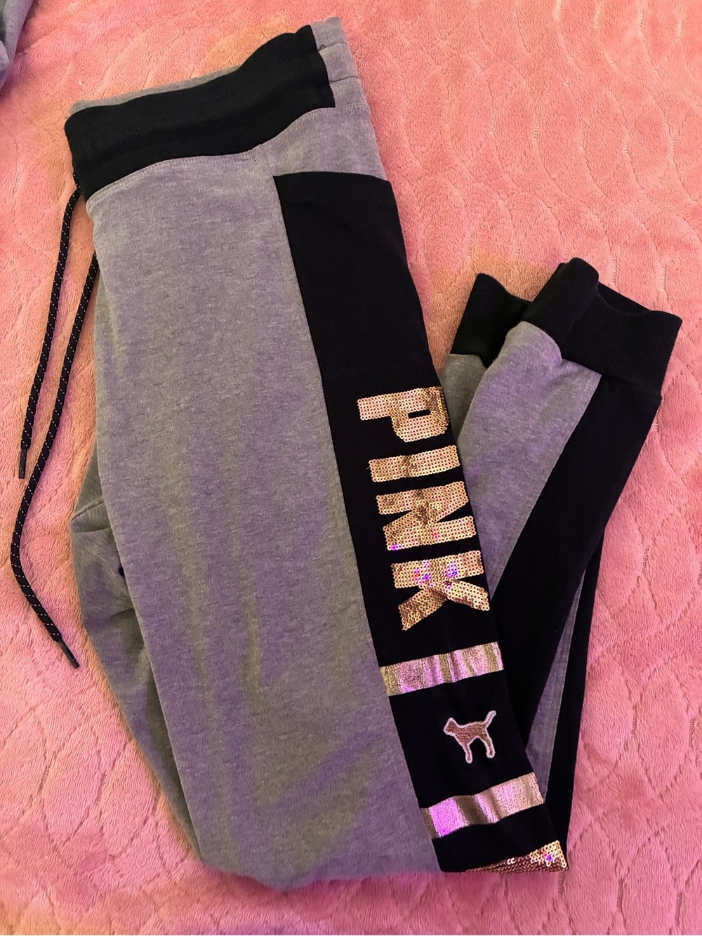 💛 PINK VS Bling Dog Joggers